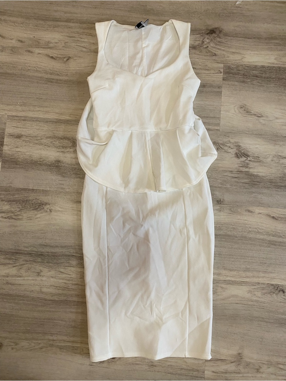 ASOS Sleeveless White Peplum Midi Dress - Picture 6 of 11